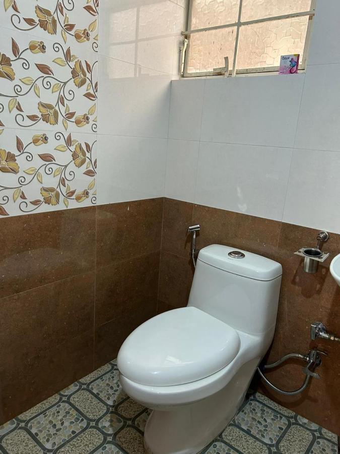 Na-U-Iaka Homestay Шиллонг Екстер'єр фото