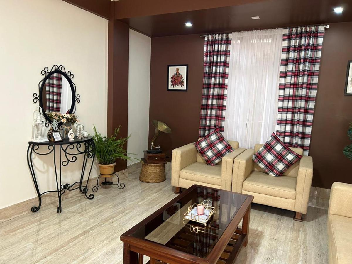 Na-U-Iaka Homestay Шиллонг Екстер'єр фото