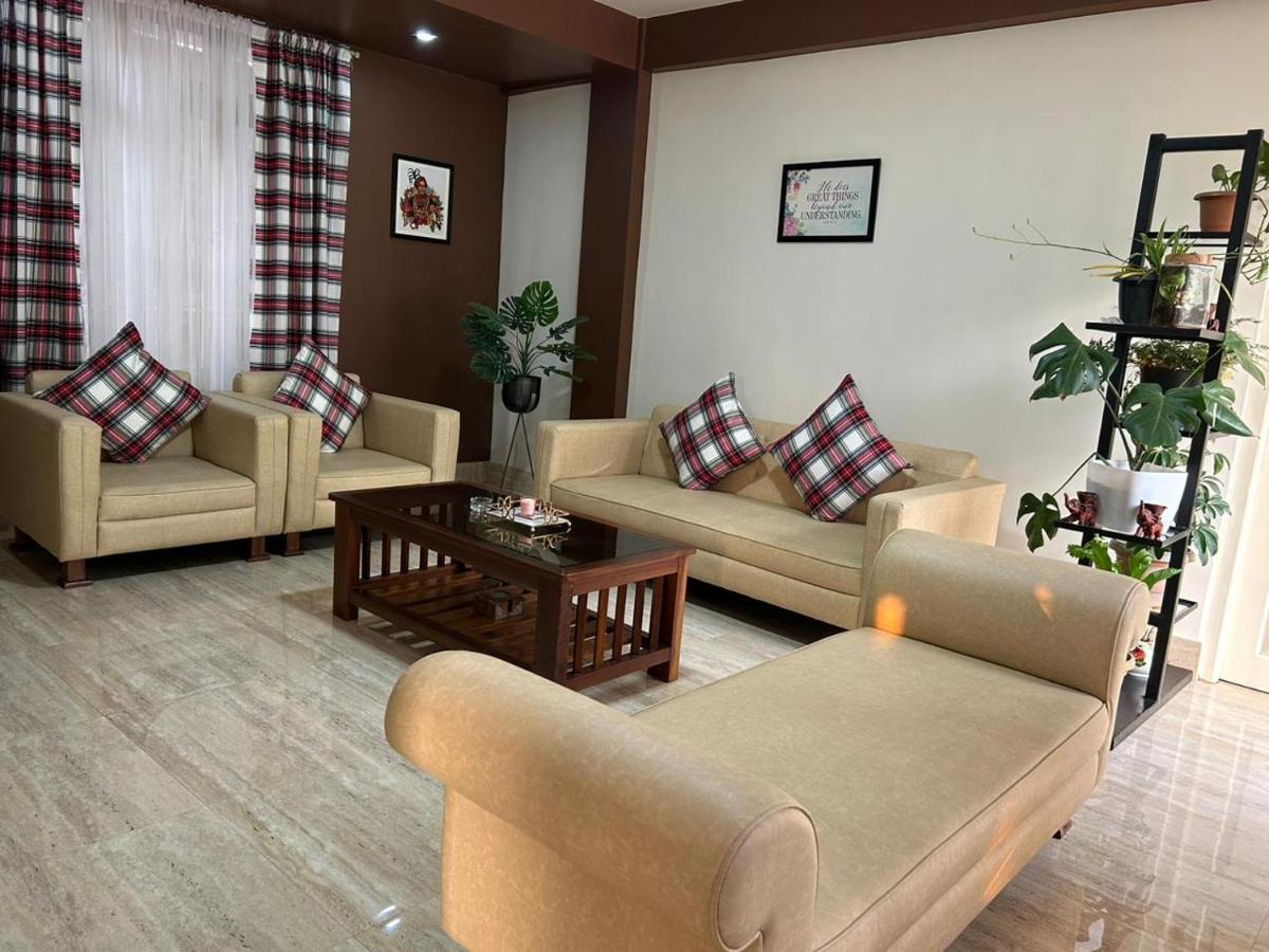 Na-U-Iaka Homestay Шиллонг Екстер'єр фото